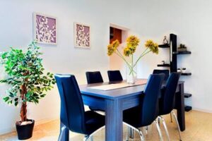 Walk to Ferry, Cafés & Valletta Old City – Sleep Six