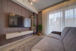 Mercury Suite 317 – Pool Access