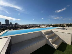 Luxury Duplex Penthouse | Rooftop Pool & Skyline