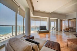 Seafront 3BR with Views of Valletta | Tigné Point